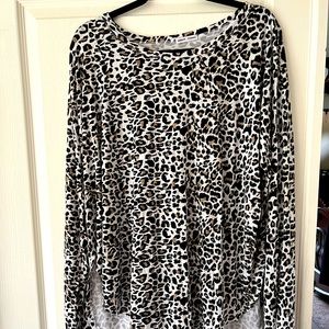 Plus size 3X animal print long sleeve top